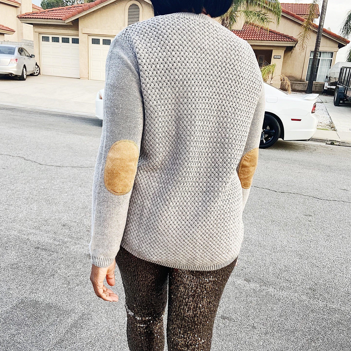 "Chic Pull-Over Sweater" - SavvyLuxe